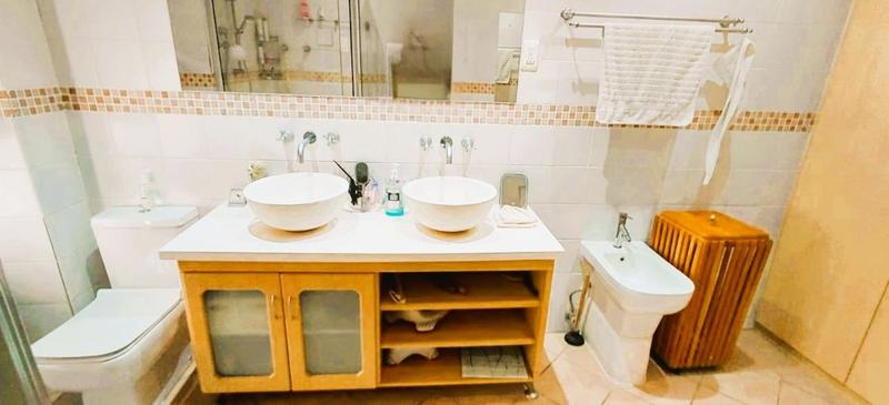 4 Bedroom Property for Sale in Helicon Heights Free State